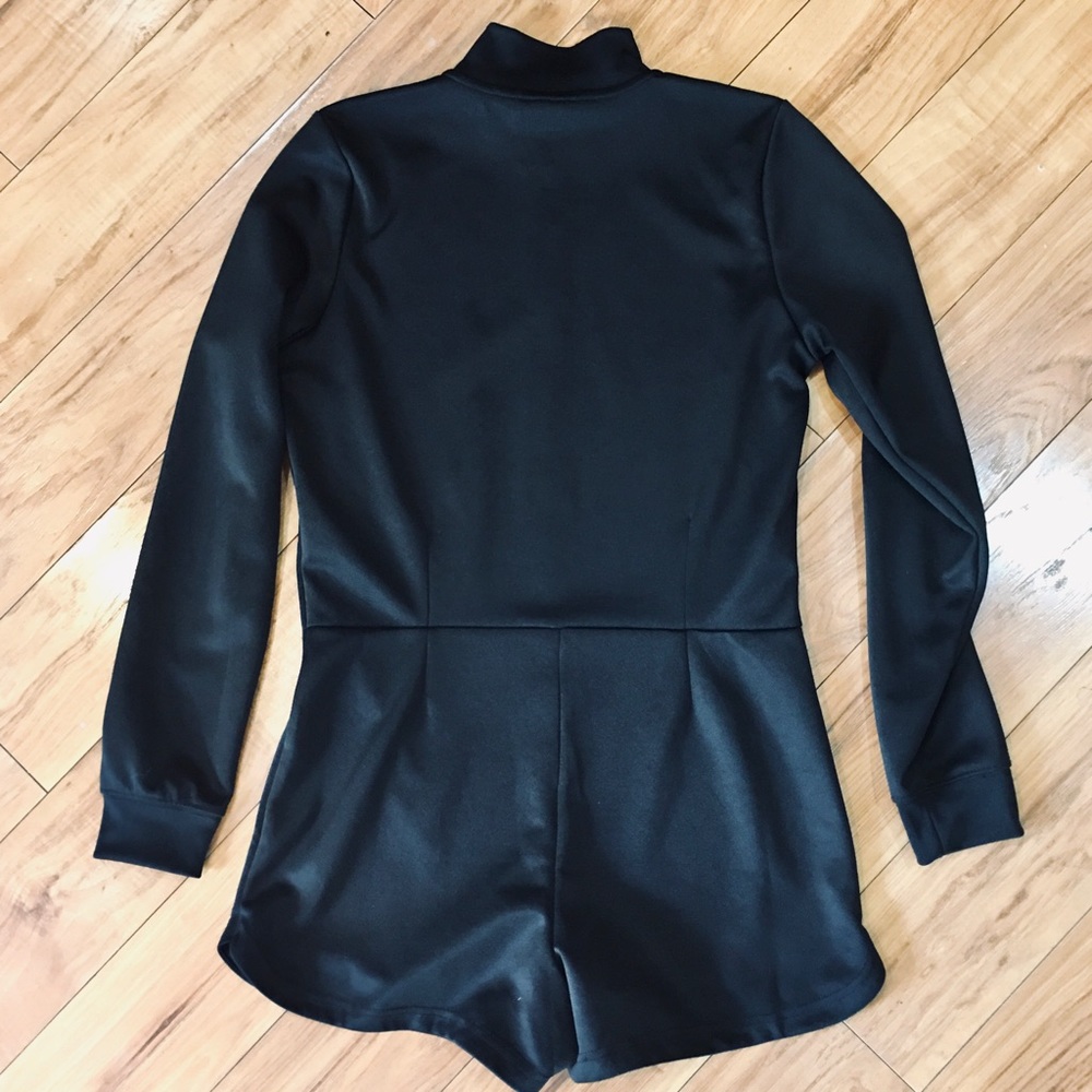 Nike one piece shorts romper running cycle outfit black small zip up - Picture 4 of 7